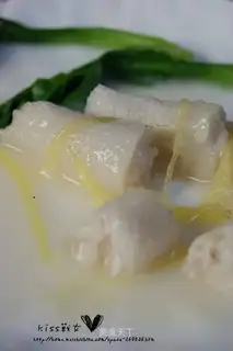 Delicious stuffed bamboo fungus
