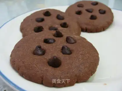 Heavy oil cocoa biscuits