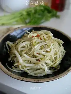 stir-fried celery sprouts