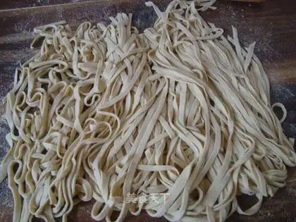 Wild rolled noodle strips