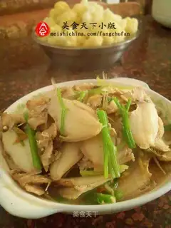 Home-cooked braised fish
