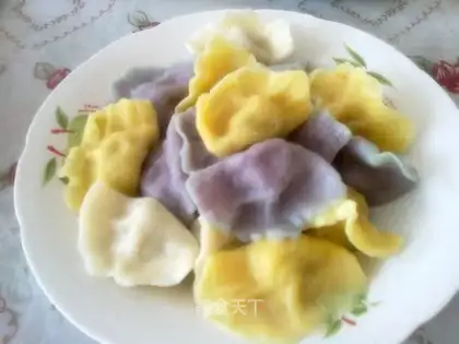 Two-color dumplings