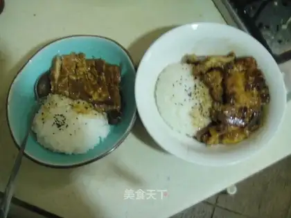 Home-cooked pork chop rice