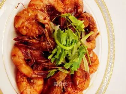 Home-cooked braised shrimp