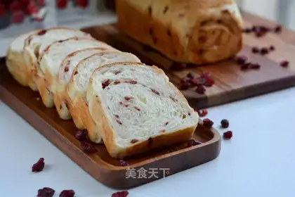 Cranberry toast