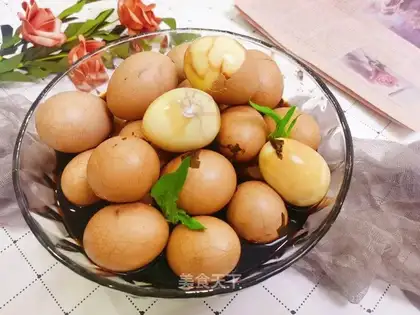Tea eggs