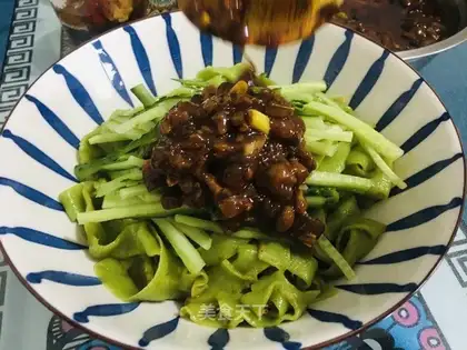 Spinach mushroom noodles