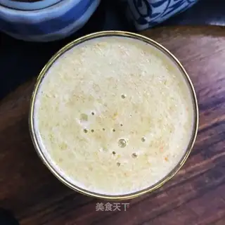 Melon carrot juice