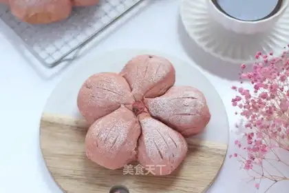 ♪ Berry bouquet bread ♪