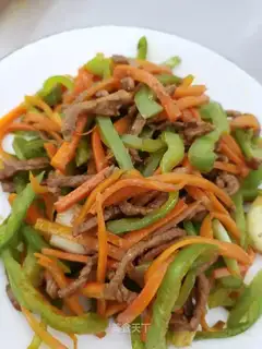 Cream peppers and radish