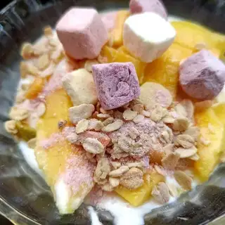 Cream of yogurt