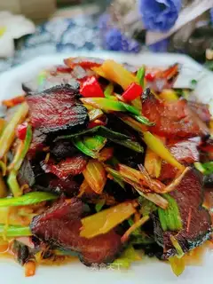 Garlic meat