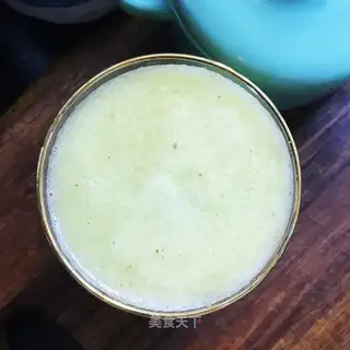 Cucumber apple coconut water