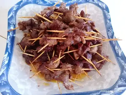 Toothpick beef