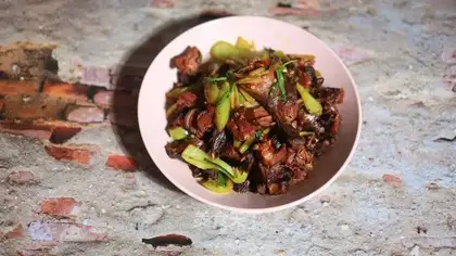 Chili fried duck