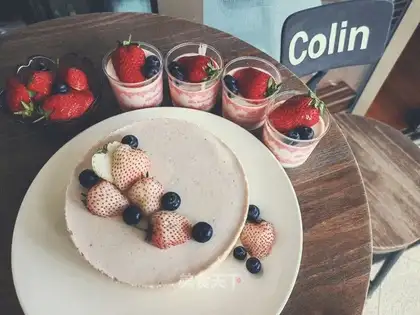 Strawberry Moose