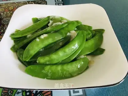 Garlic Dutch beans