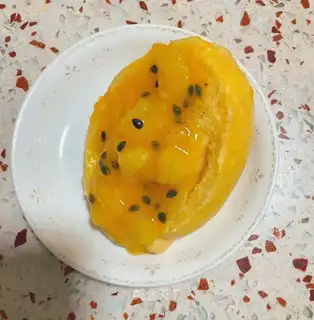 Porridge pineapple sauce