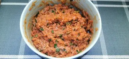Black pepper beef pie