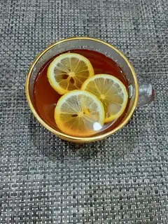 Iced lemon tea