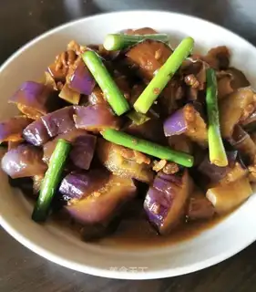 Meat and eggplant