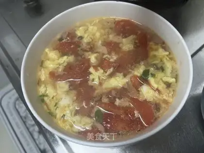Tomatoe egg soup