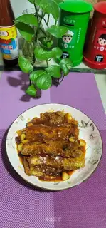 Bean petal sauce with fish