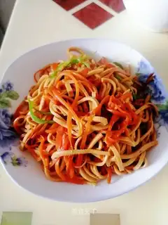 Carrot, bean peel