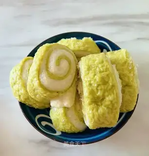 Spinach rolls
