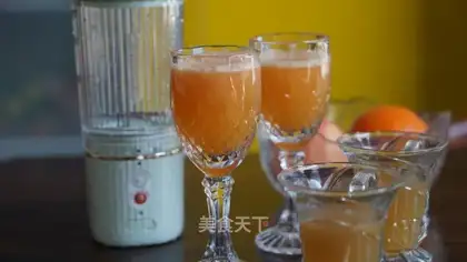 Peaches urchin tea and orange juice