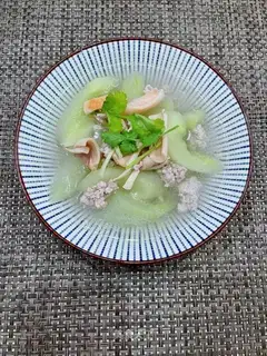cucumber-dry squid soup
