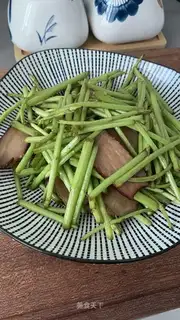 Mud-earned pork