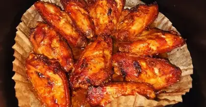 The wings of the air fried chicken
