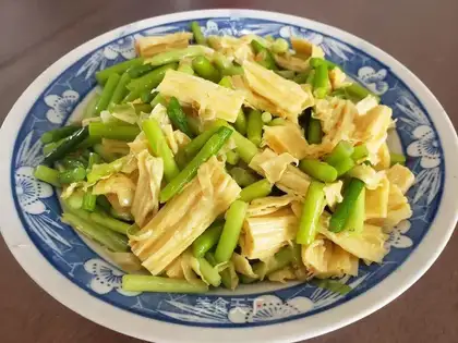 Garlic mackerel