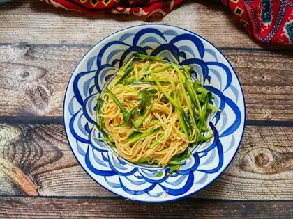 Red noodles