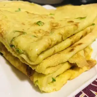 Onion omelet
