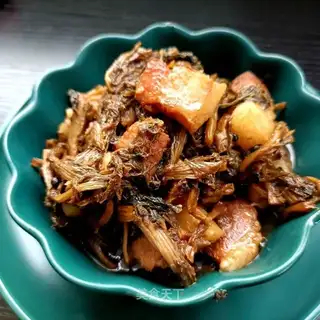 Plum-crunch