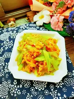 cucumber fried eggs