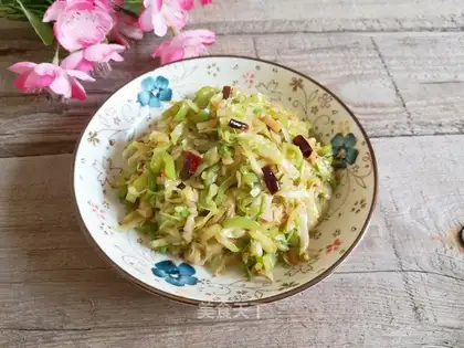 Pilli chili and cabbage