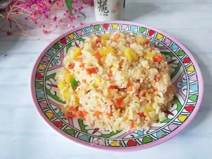 Pineapple rice