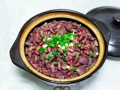 Red soybeans