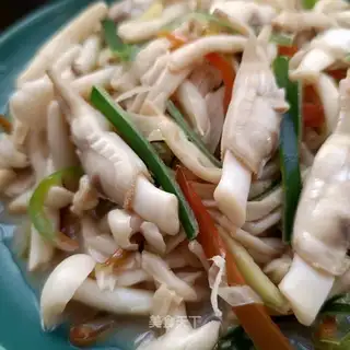 White mushrooms