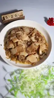 Scrambling meat