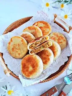 Pepper pork pie