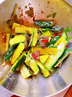 cucumber with eggs