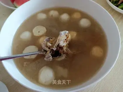 Dinosaurs, bone soup