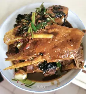 The red duck