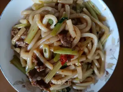 Celery beef fried with rice