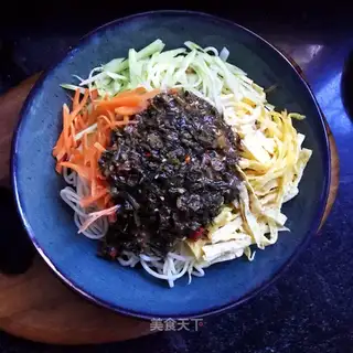 Soy sauce, noodle