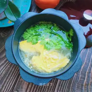 White radish egg soup